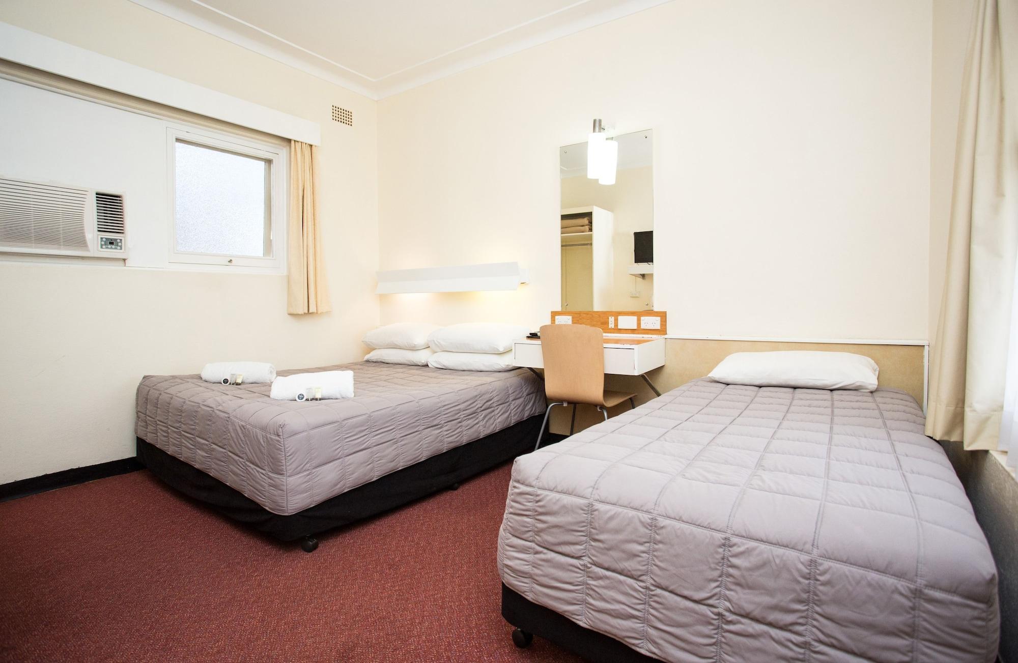 Cowra Motor Inn Exteriör bild