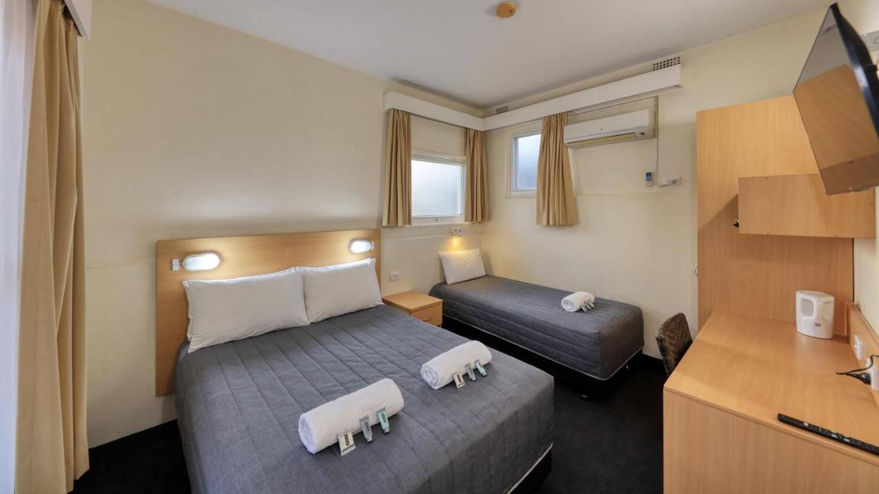 Cowra Motor Inn Exteriör bild