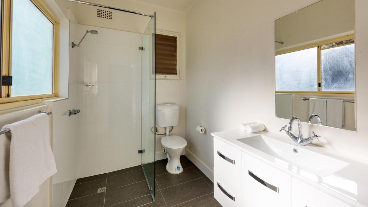 Cowra Motor Inn Exteriör bild